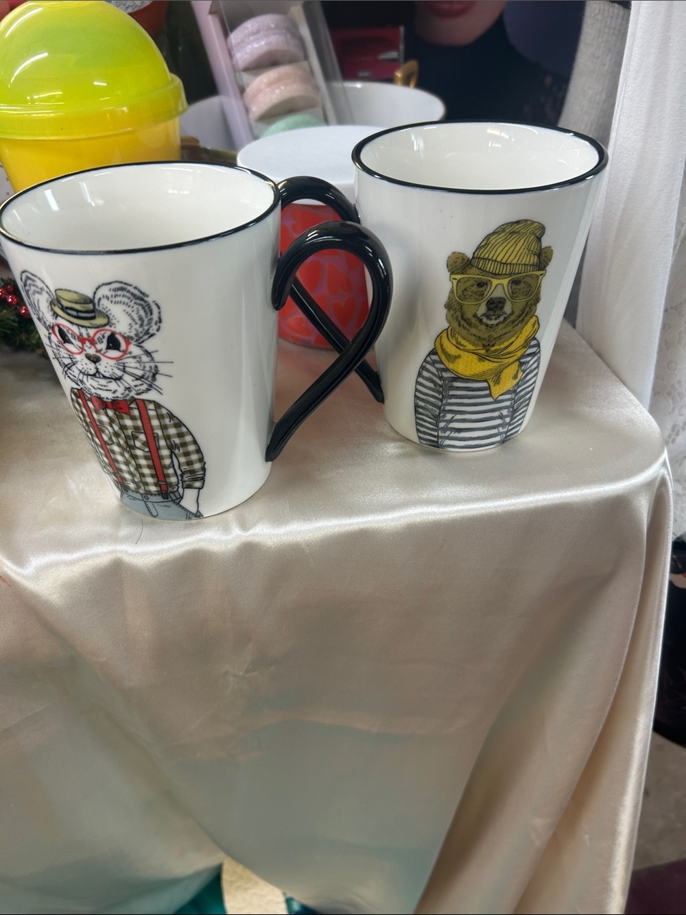 Signature White Ceramic Animal Mug Set with Black Handles and Yellow Accents